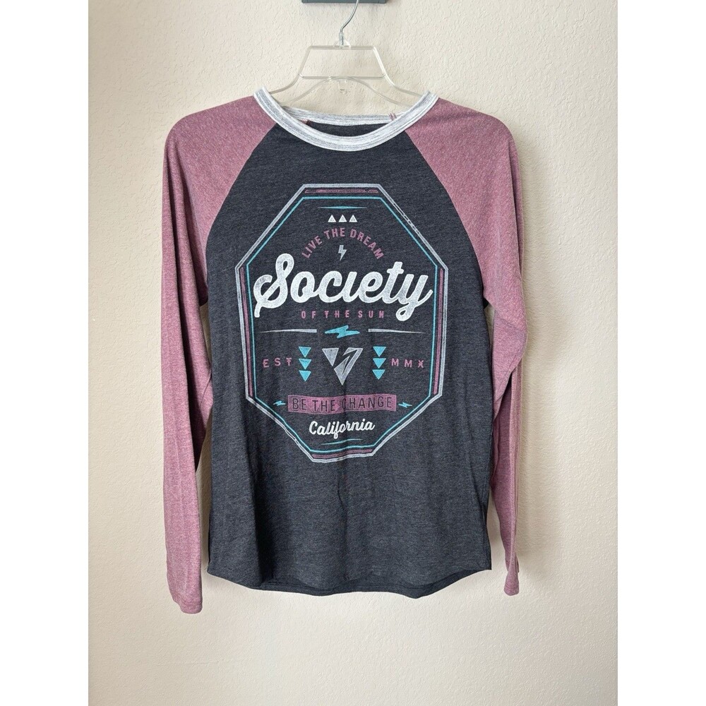 Buckle Society Men's Size Medium Charcoal Gray Purple Long Sleeve Graphic Tee